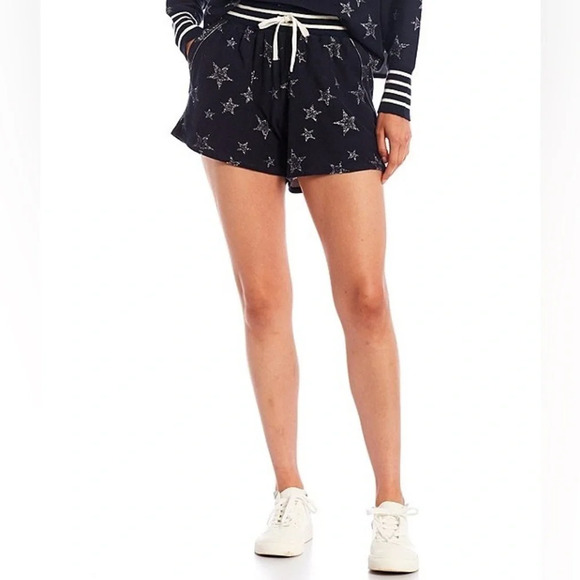 Splendid
Heritage French Terry Star Print Short - Picture 2 of 7